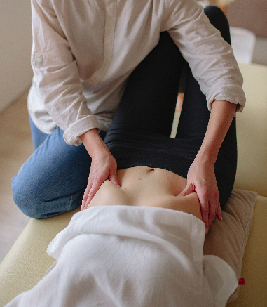 Massage du ventre
Massage Chi Nei Tsang
Massage ZOUKI CHIRYO